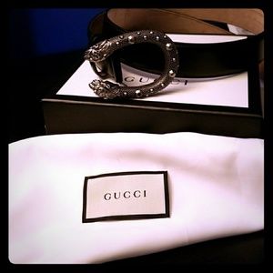 Gucci belt
